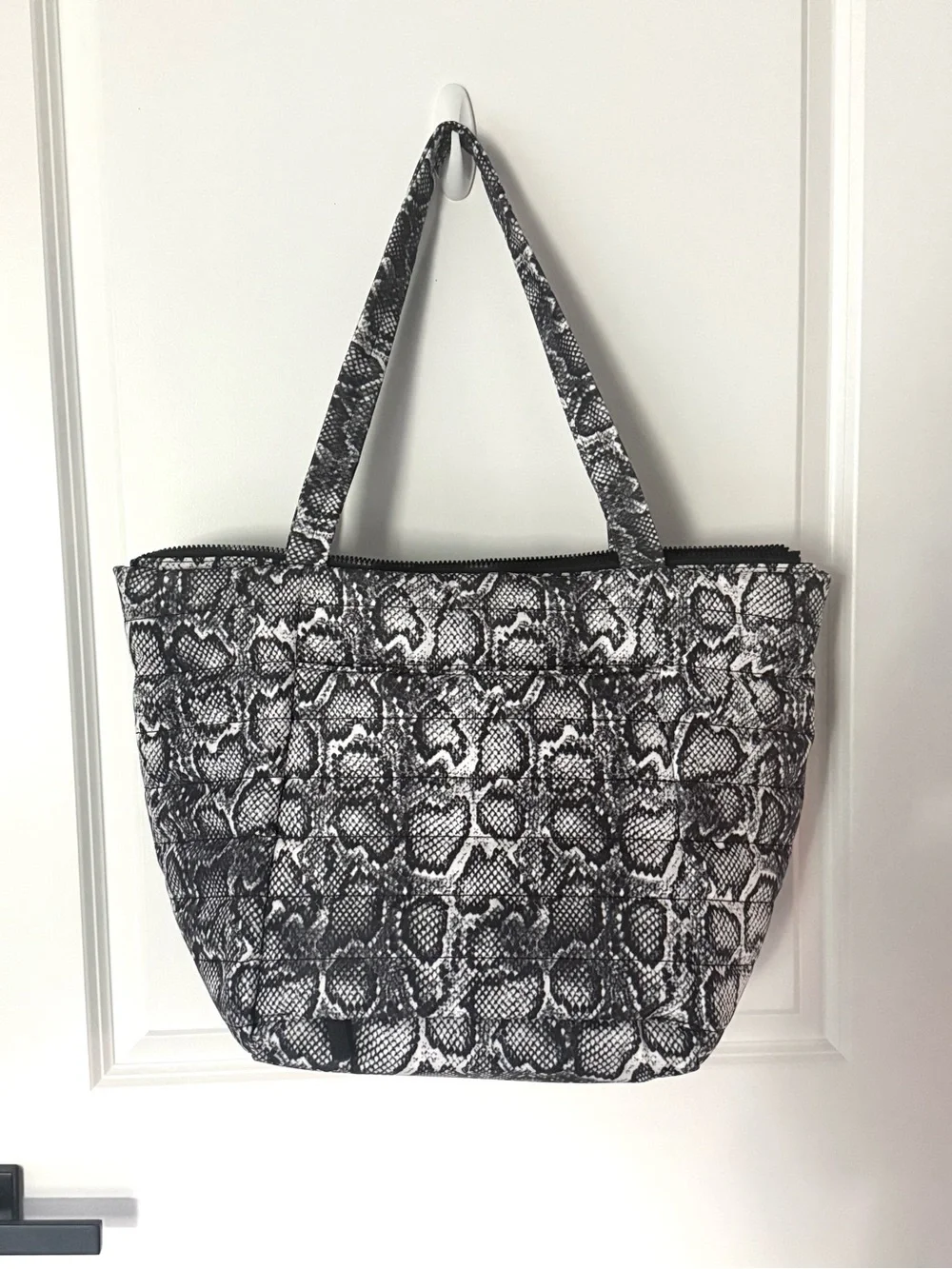 Black & White Snake-Print Tote Bag by Campsite